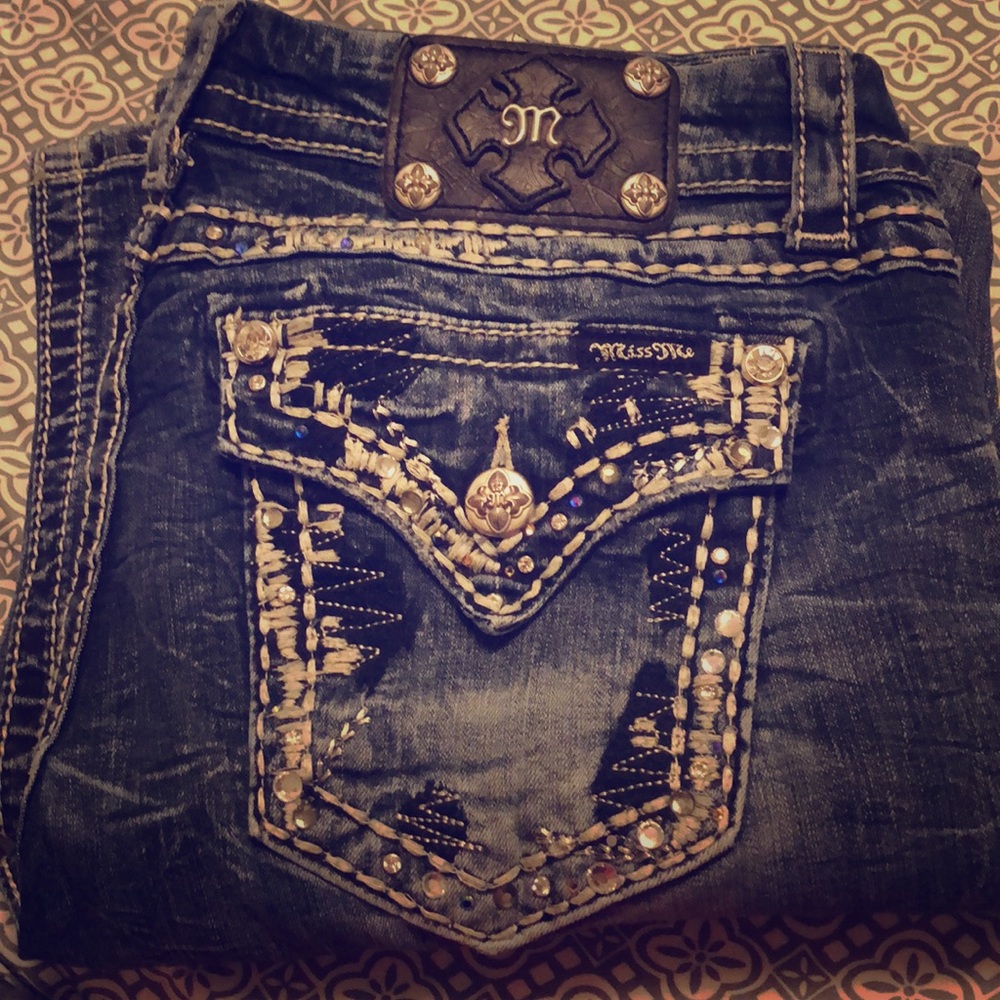 Miss Me Easy Skinny Jeans